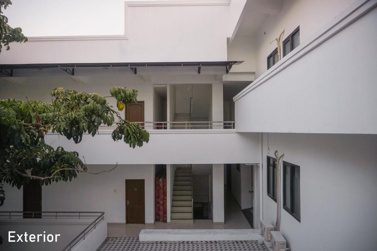 Al Ashri Inn By Urban Yogyakarta Exterior photo
